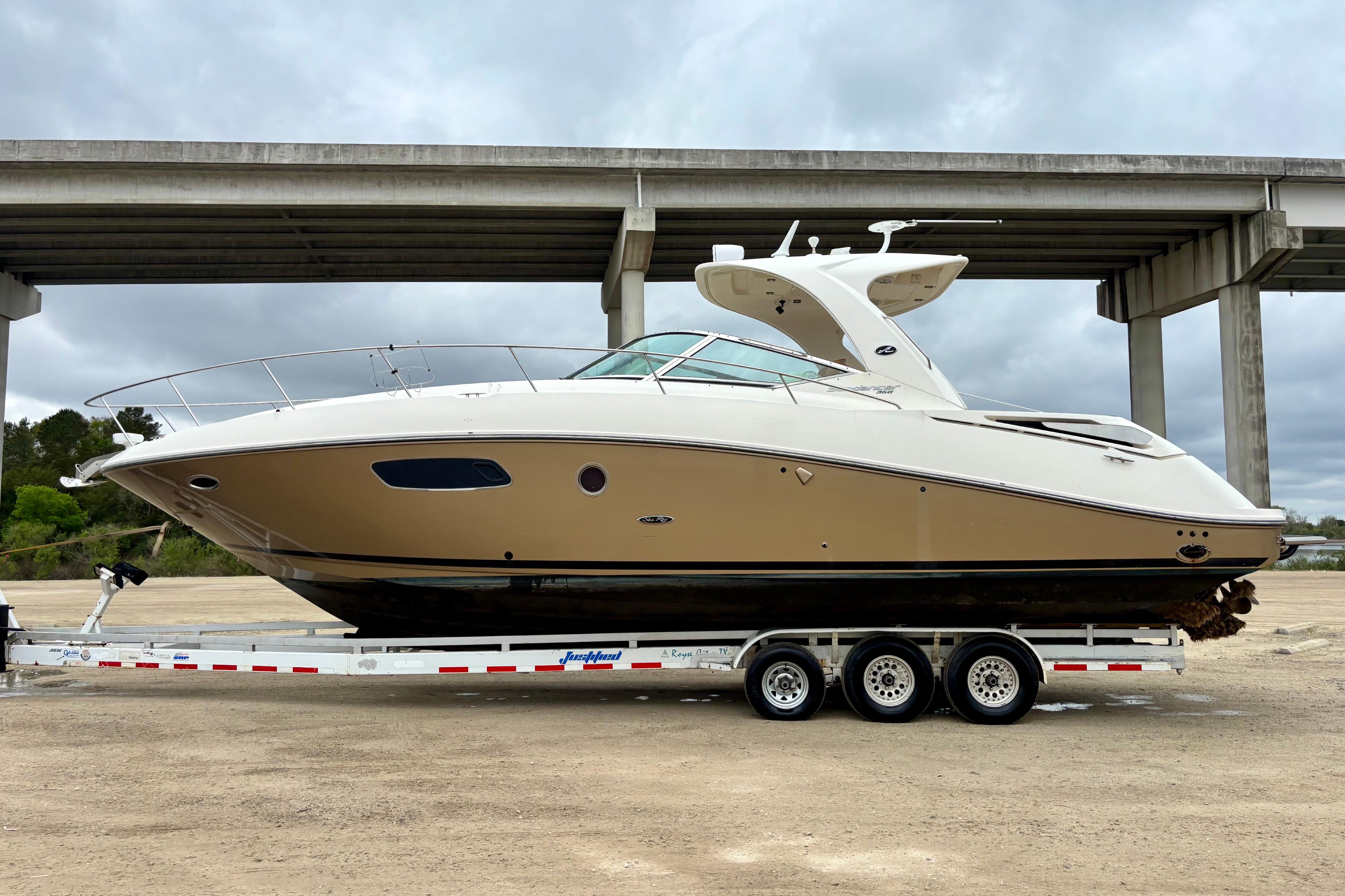 2009 Sea Ray Sundancer 350
