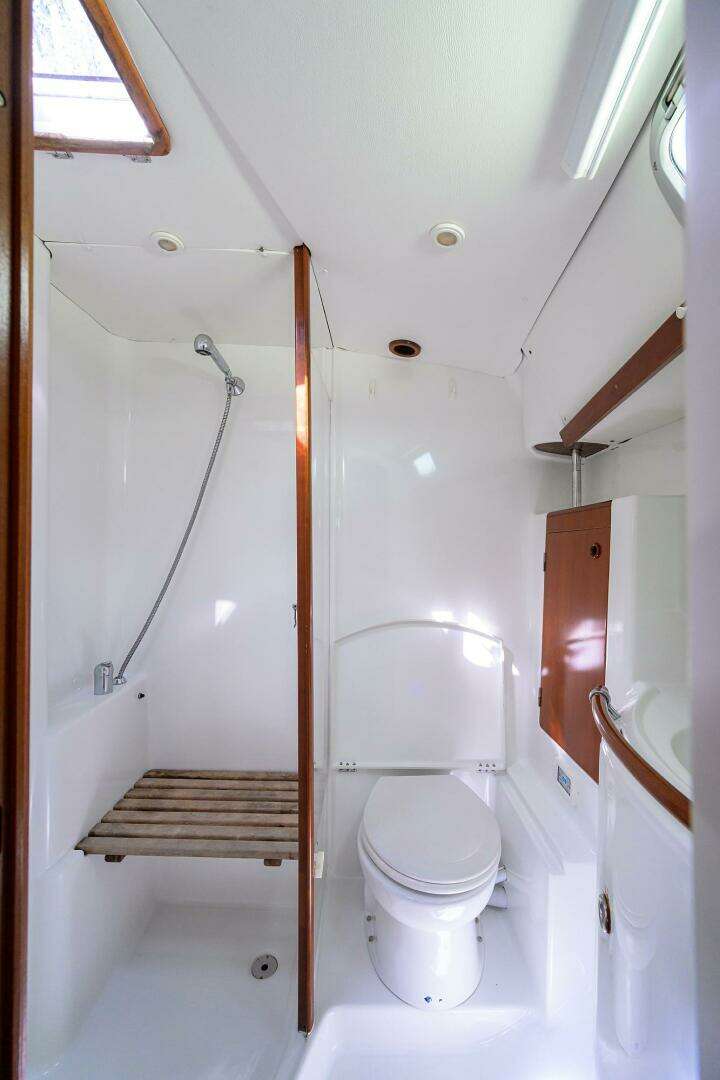 2003 Beneteau Beneteau 50 - Image 26