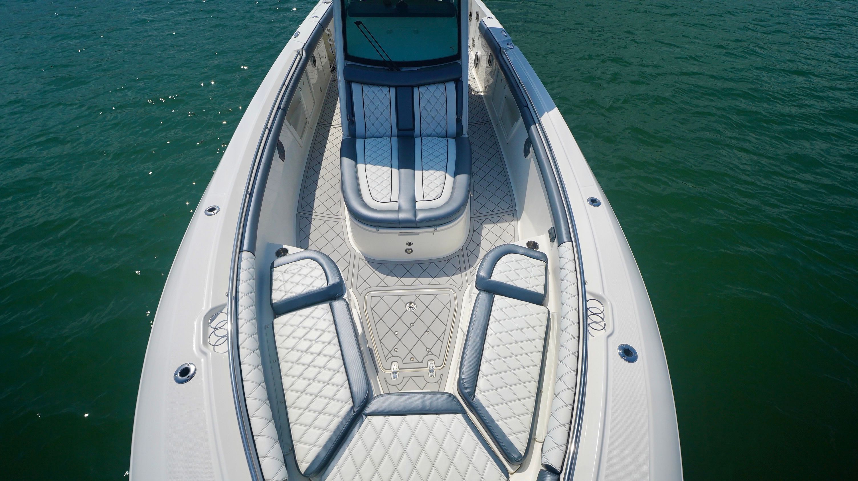 2013 Boston Whaler 350 Outrage - 24