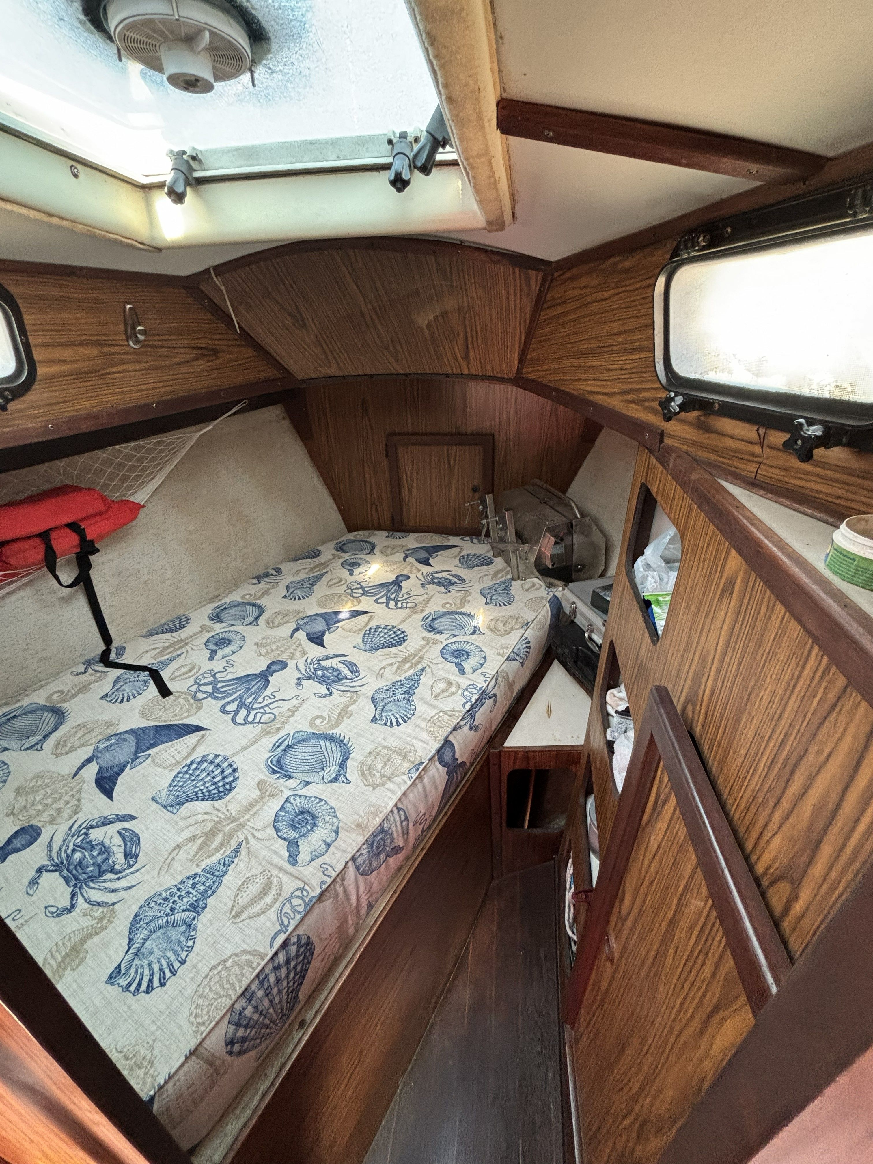 1979 Offshore Yachts sloop - 8
