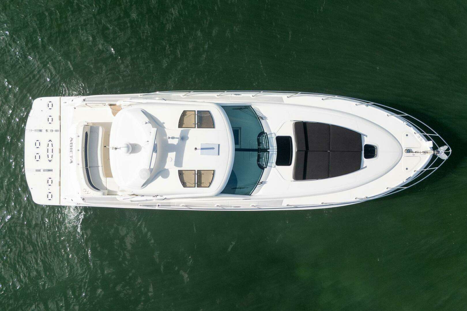 2005 Sea Ray 48 Sundancer - Image 8