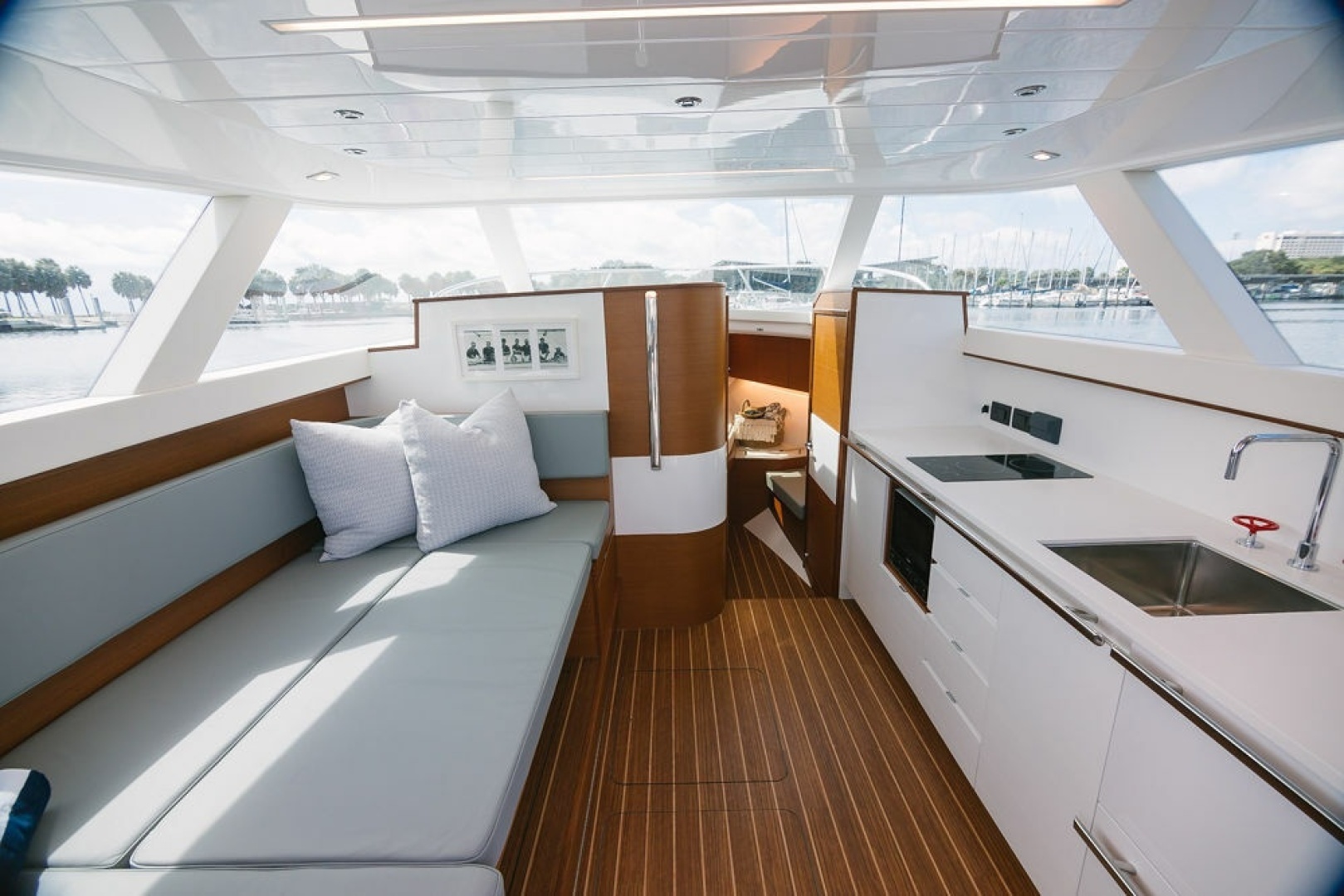 2027 Bertram 35 Flybridge - Image 40