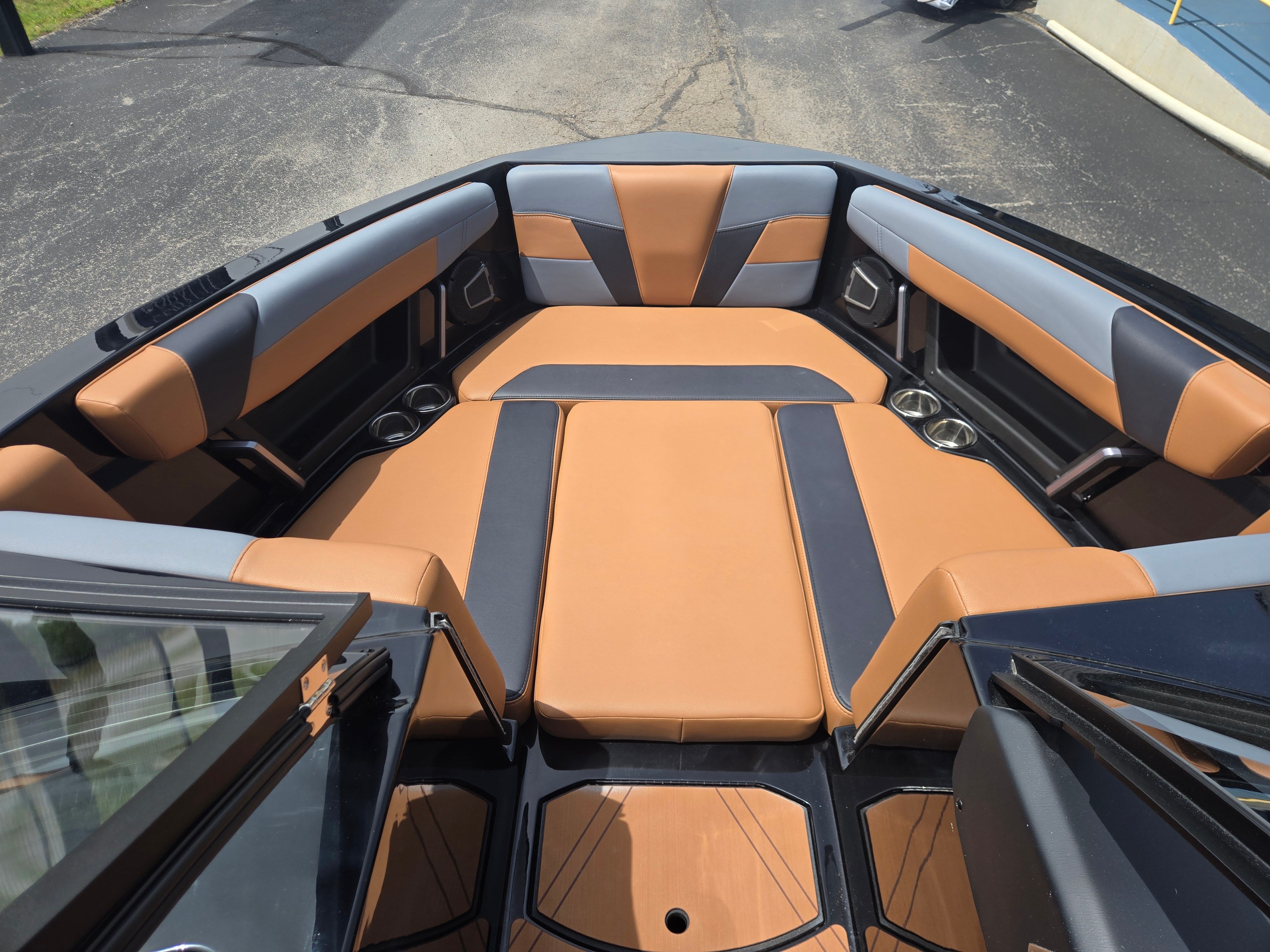 2026 AXIS T250 - Image 23