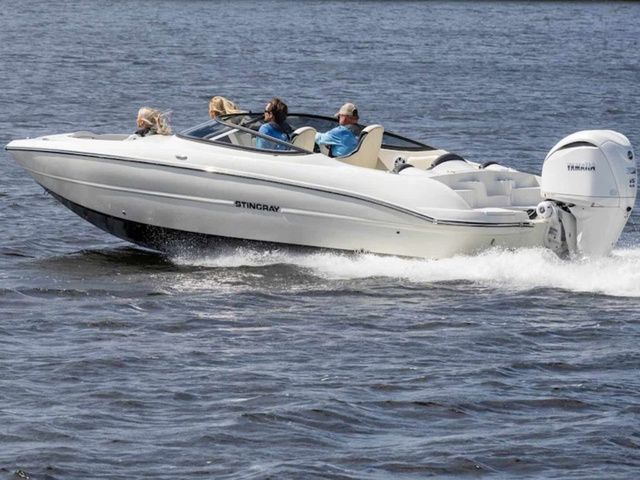 2026 Stingray 23 OSX - 8