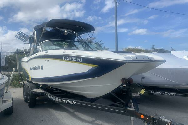 2015 Mastercraft X23