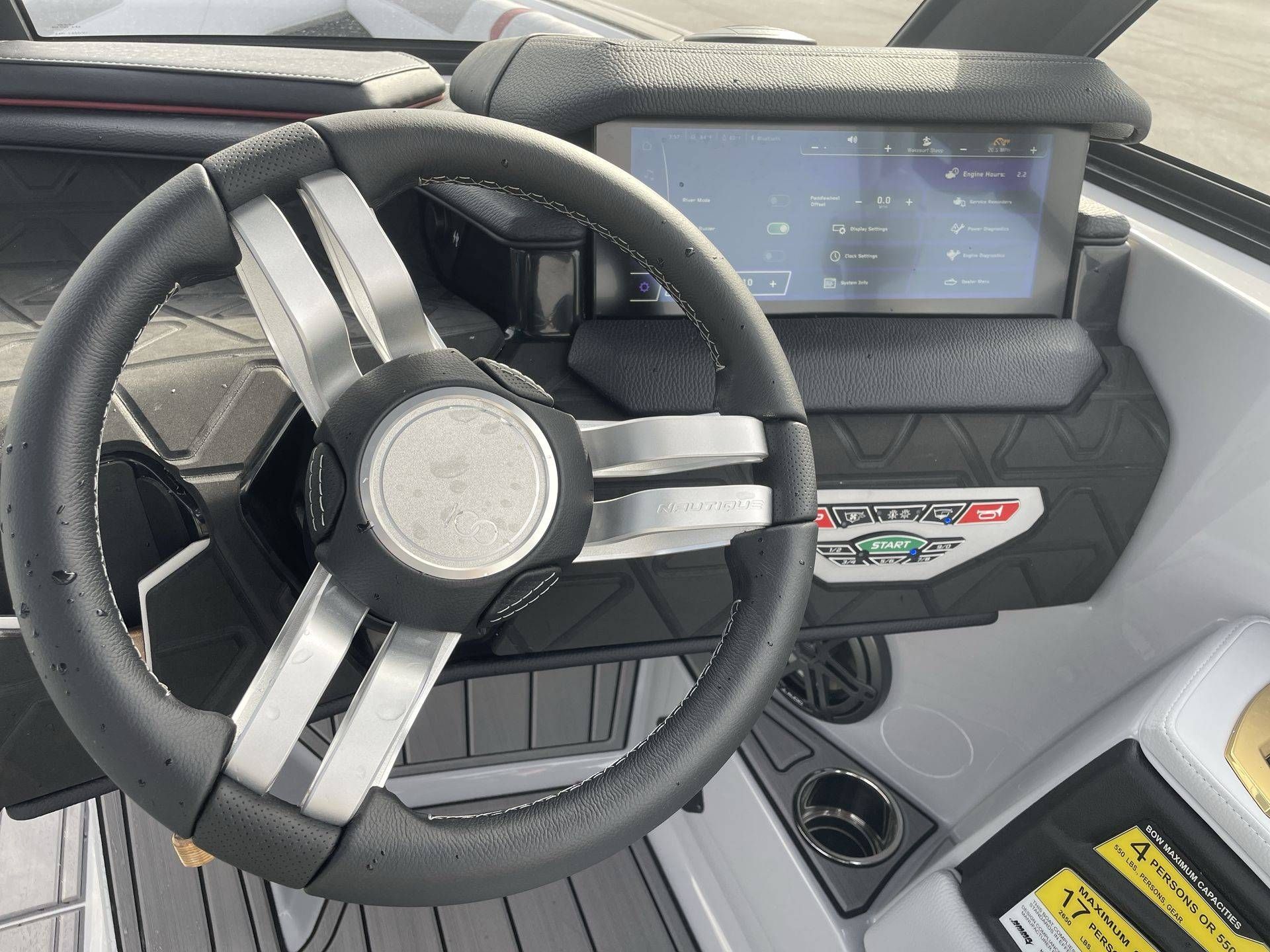 2025 Nautique GS24 - 19