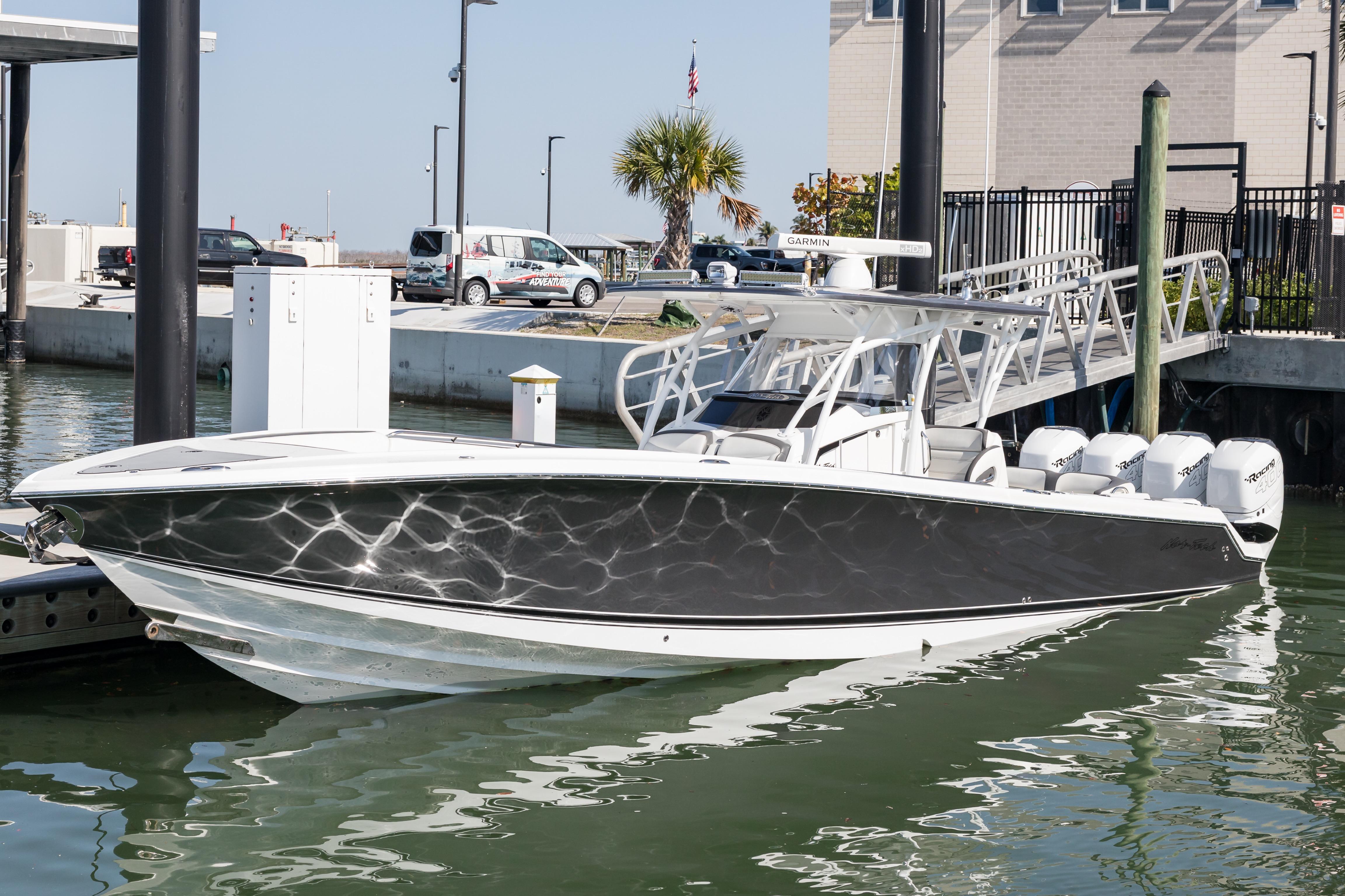 2018 Nor-Tech 390 Sport Center Console