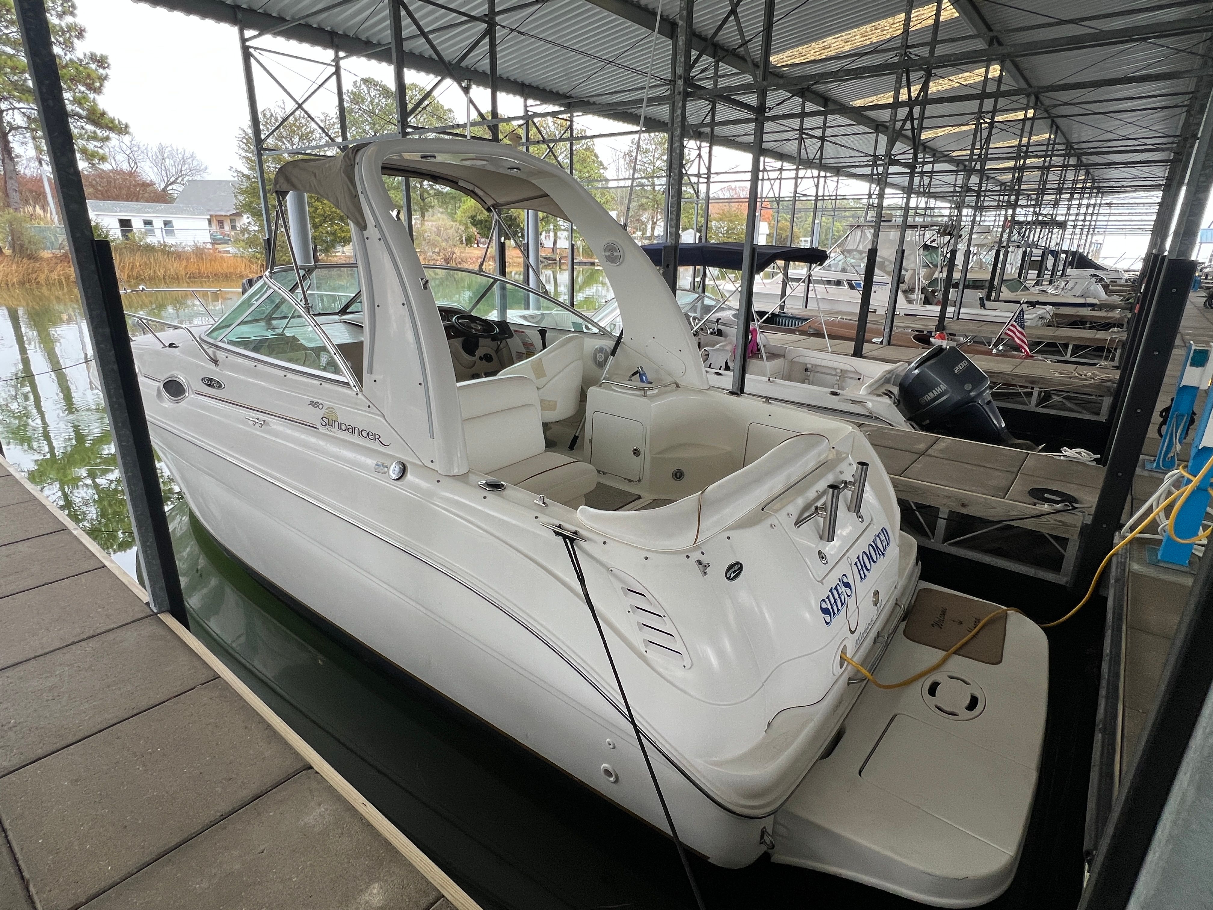 2003 Sea Ray Sundancer 260