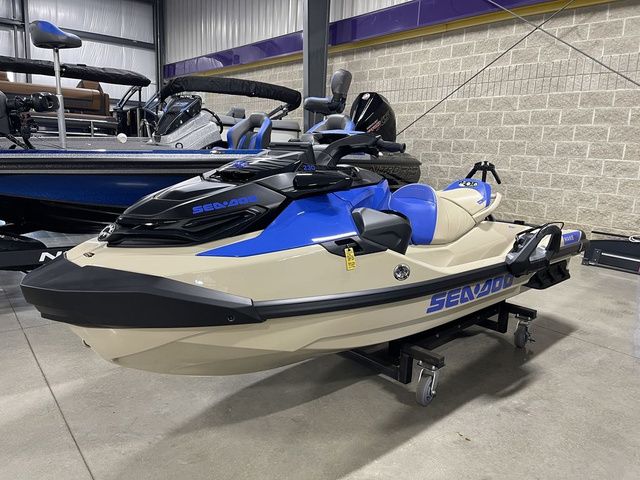 2026 Sea-Doo Wake - 3