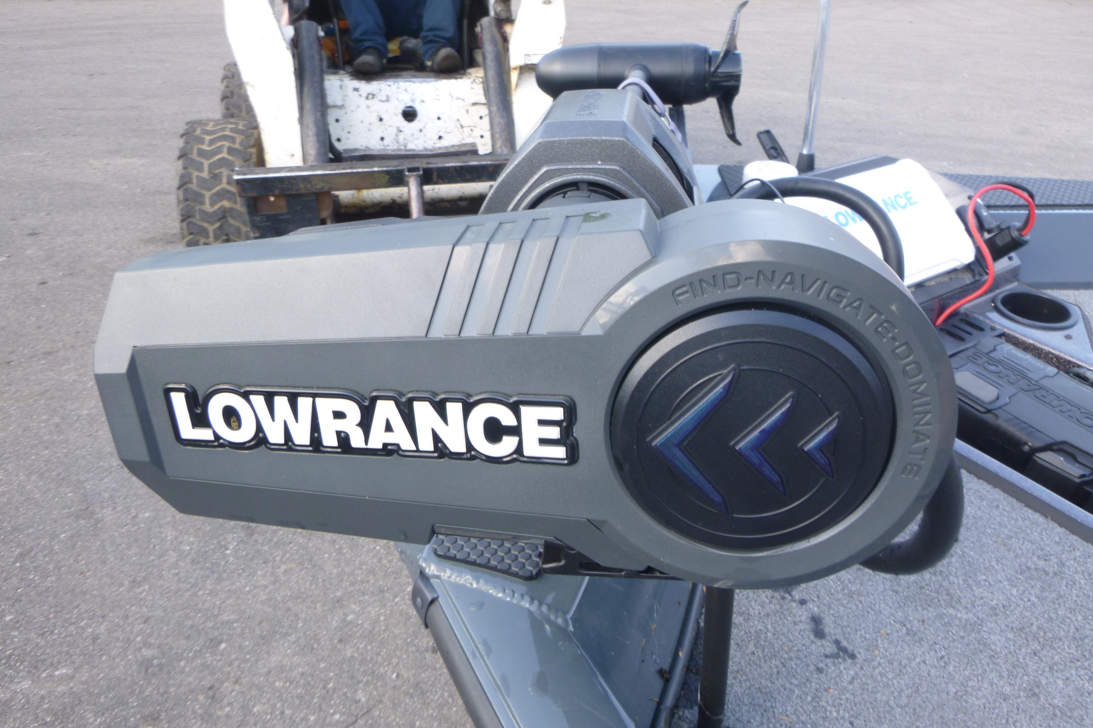 Lowrance equipment on 2023 Ranger RT198P boat, featuring advanced navigation technology.