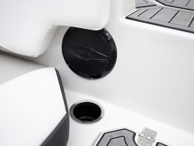 2025 Starcraft SVX 191 OB - 16