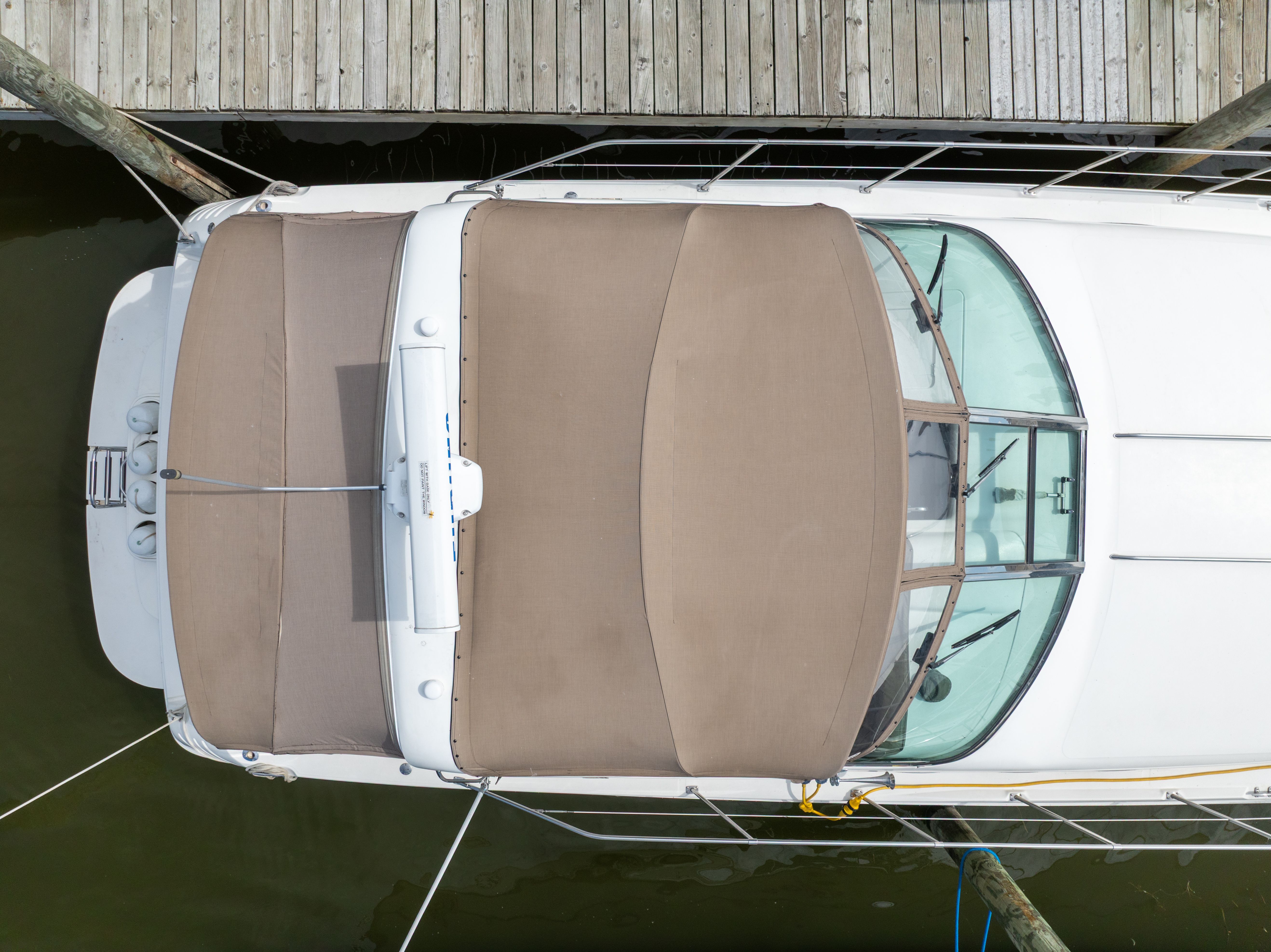 1997 Sea Ray 400 Express Cruiser - 9