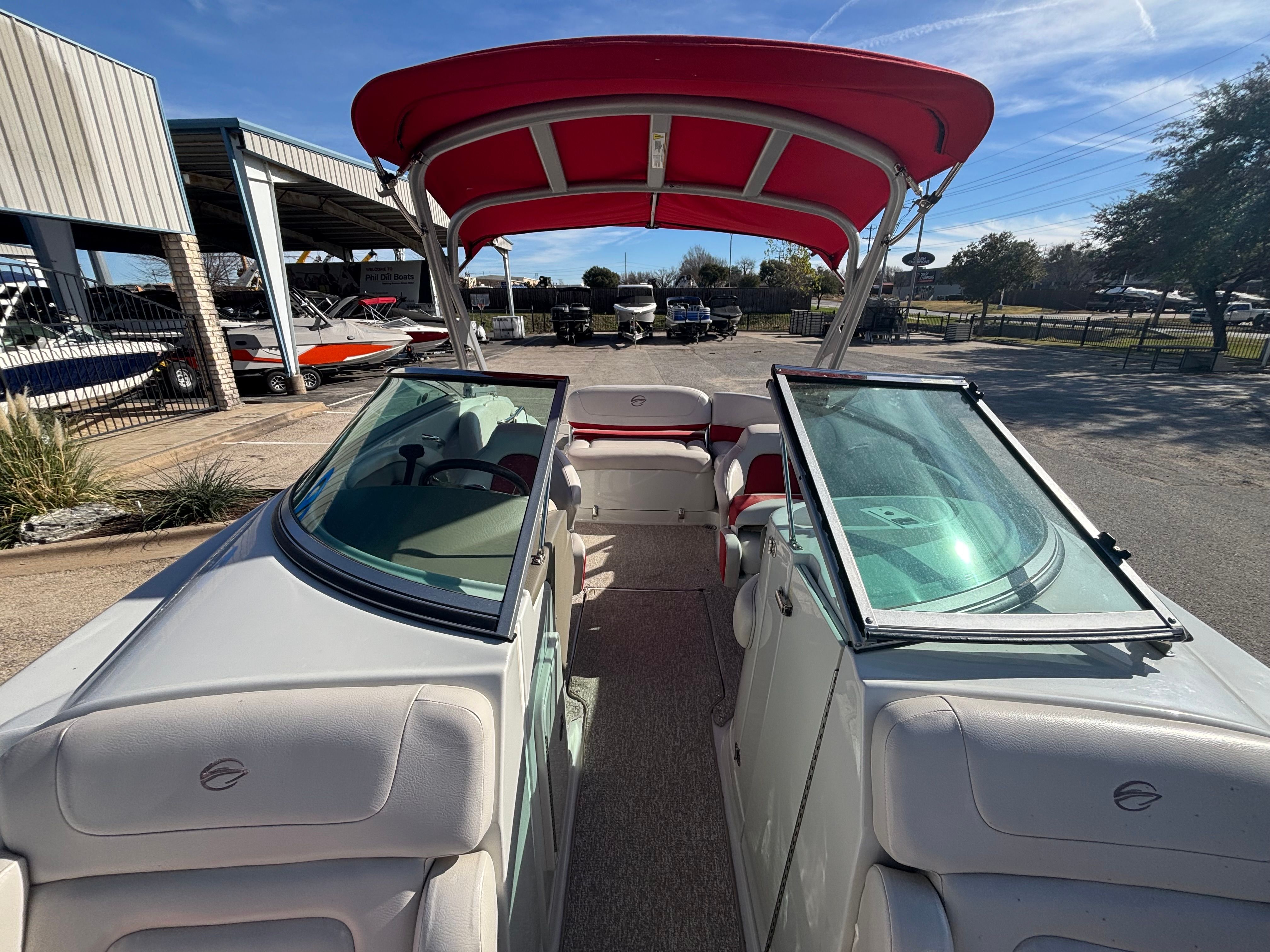 2014 CROWNLINE E2 - Image 18