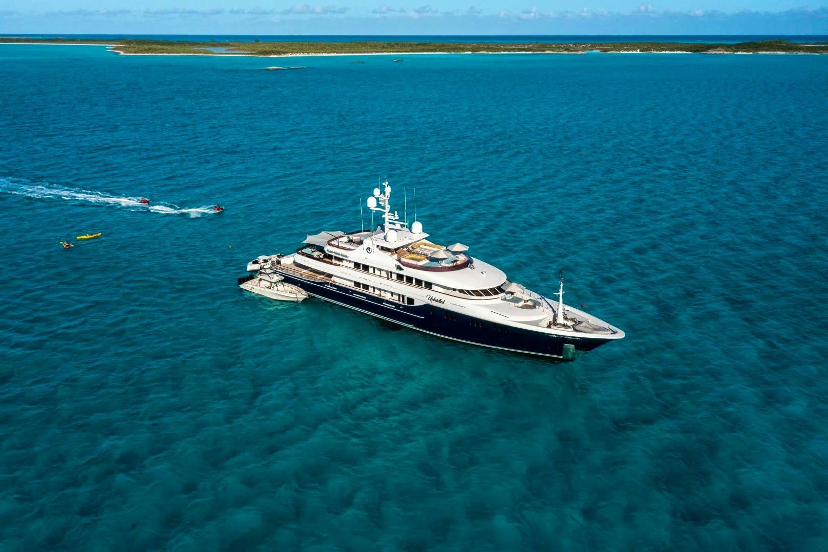 2009 Trinity Yachts Custom - Image 42