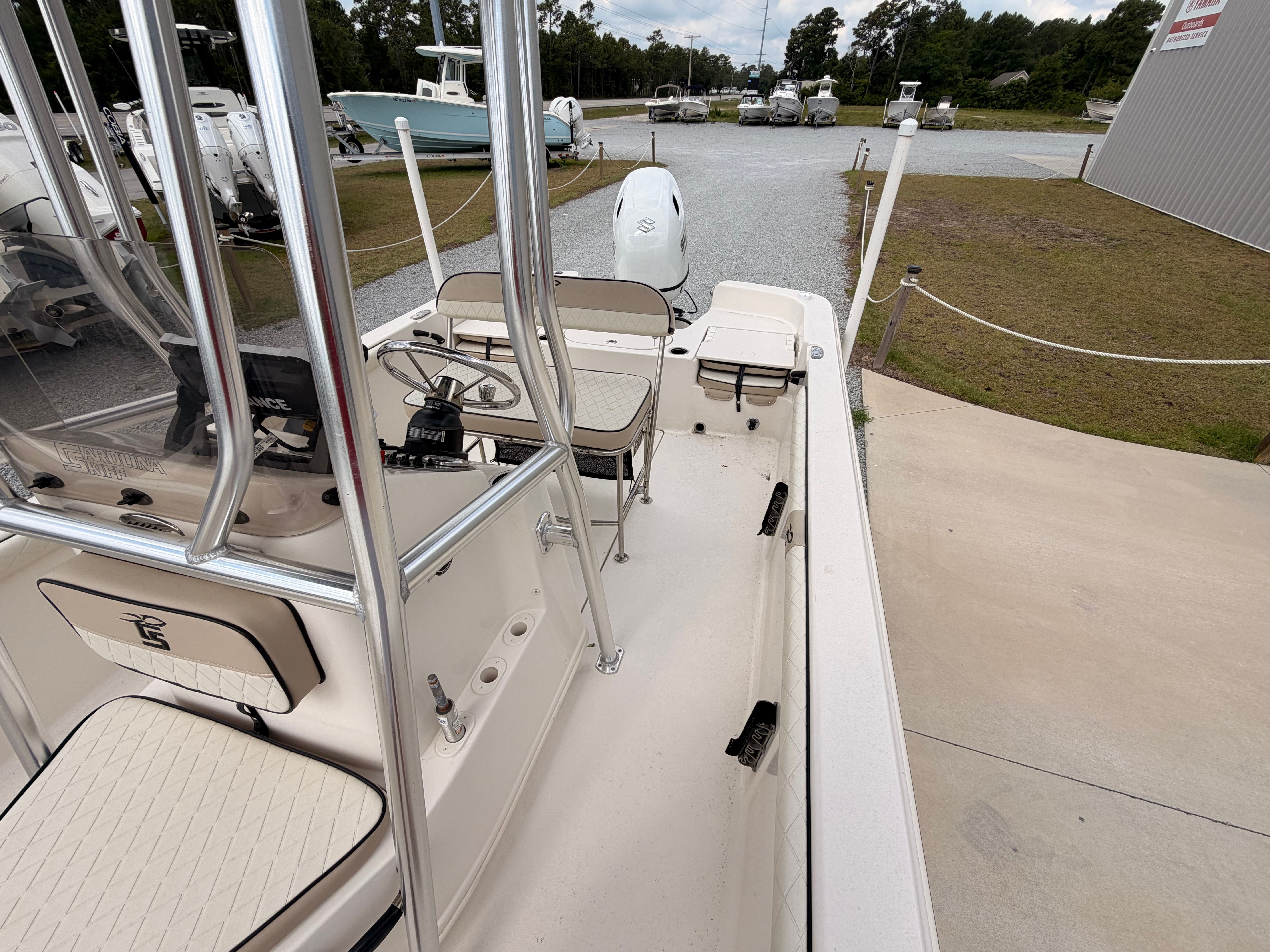 2024 Carolina Skiff 19LS - 13