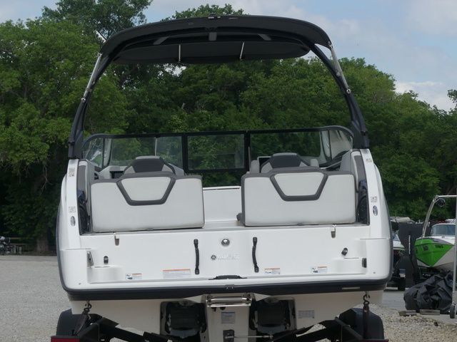 2022 Yamaha Boats AR250 - 6