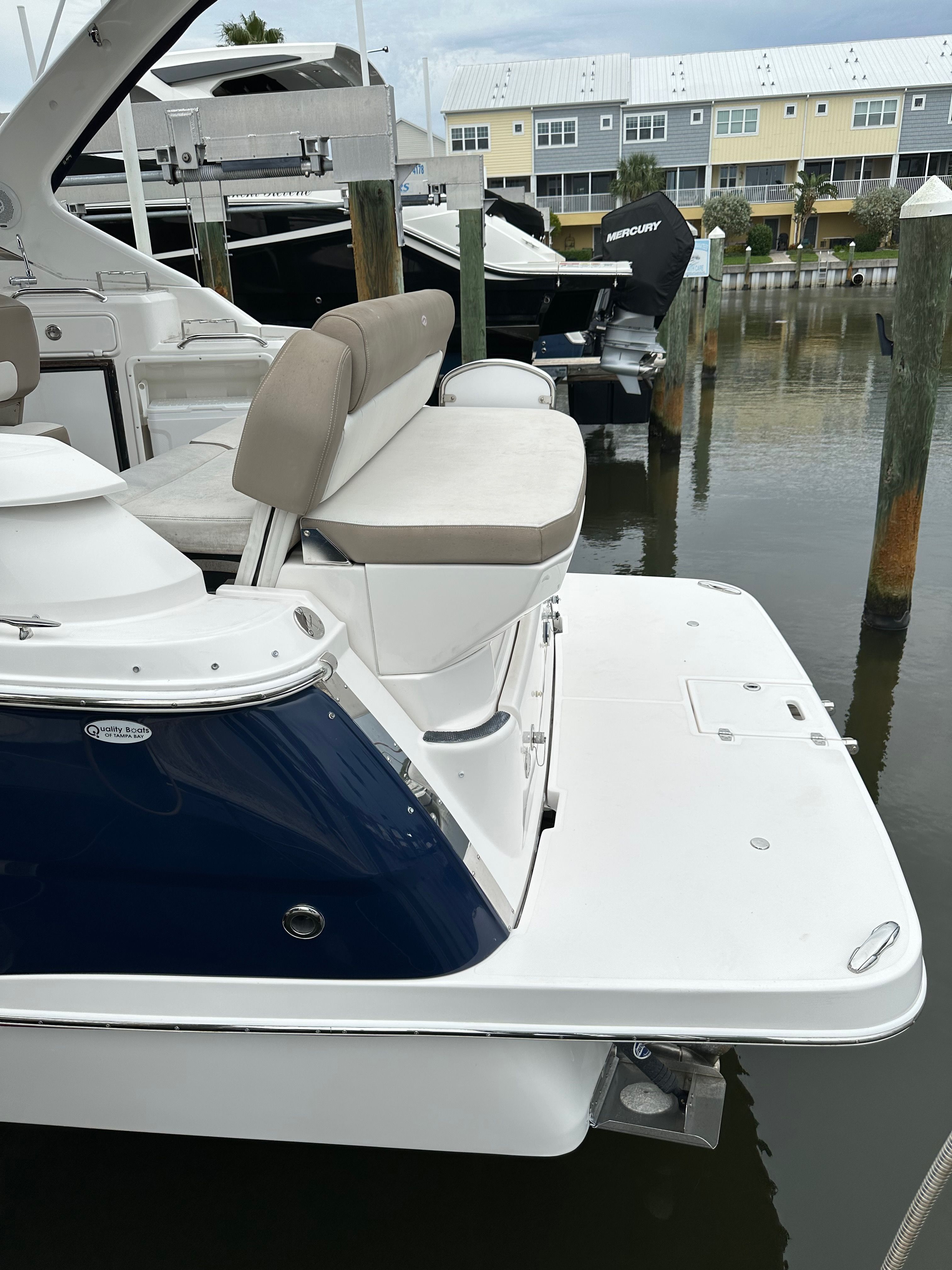 2016 Regal 30 Express - 3