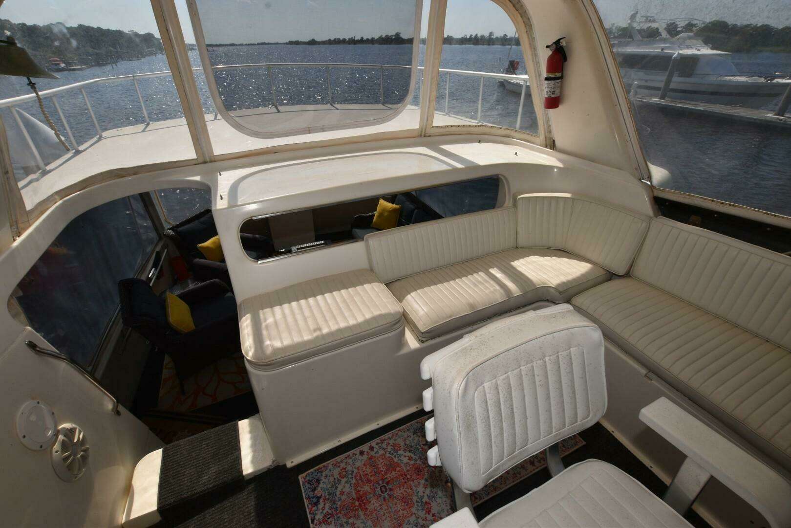 1993 Ocean Yachts 44 Motoryacht - Image 24