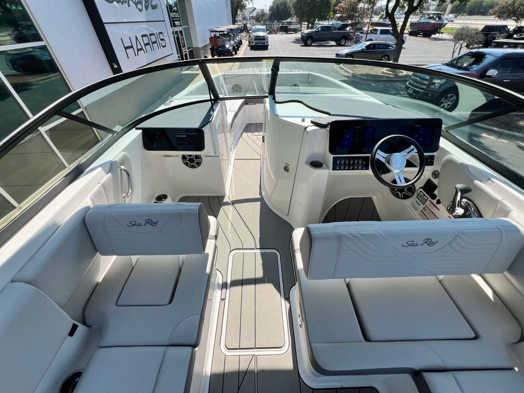 2026 Sea Ray SDX270 SURF - 24