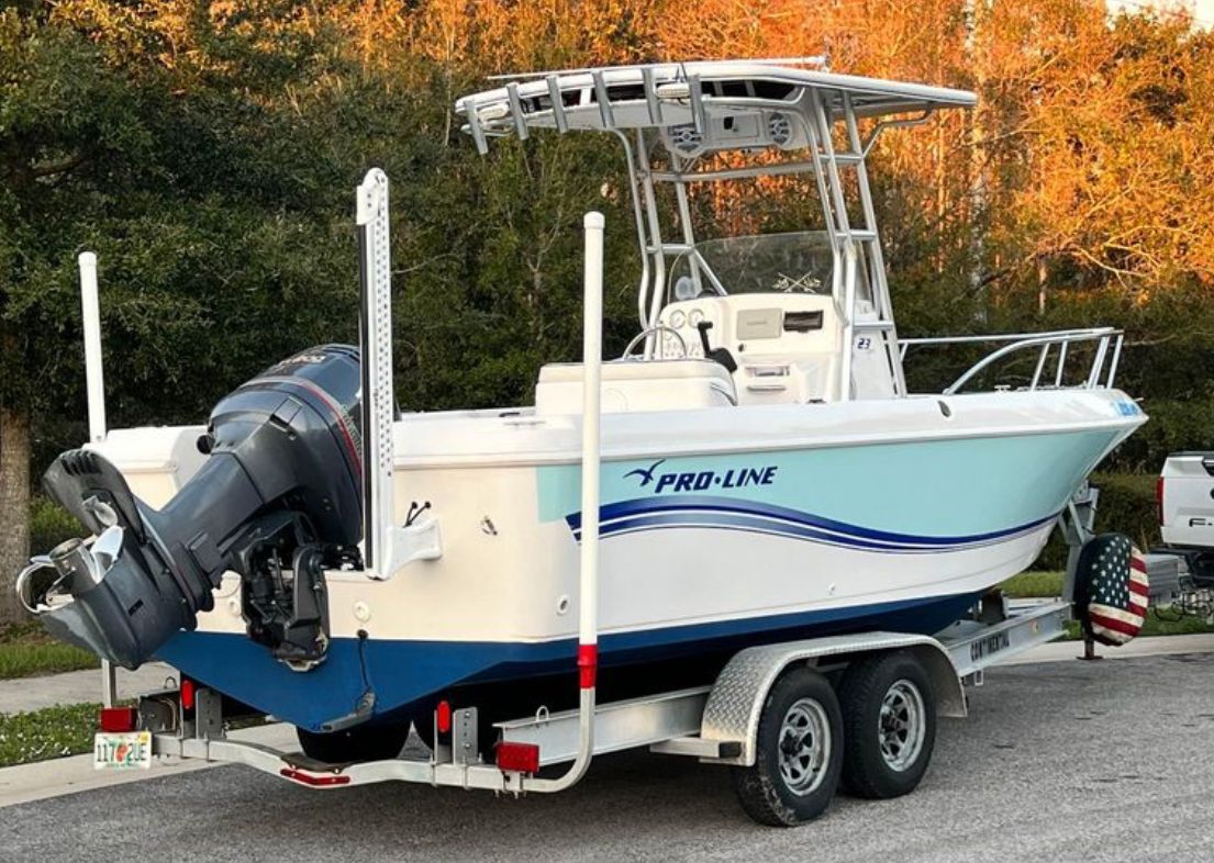 2005 Pro-Line 23 Sport on a trailer.