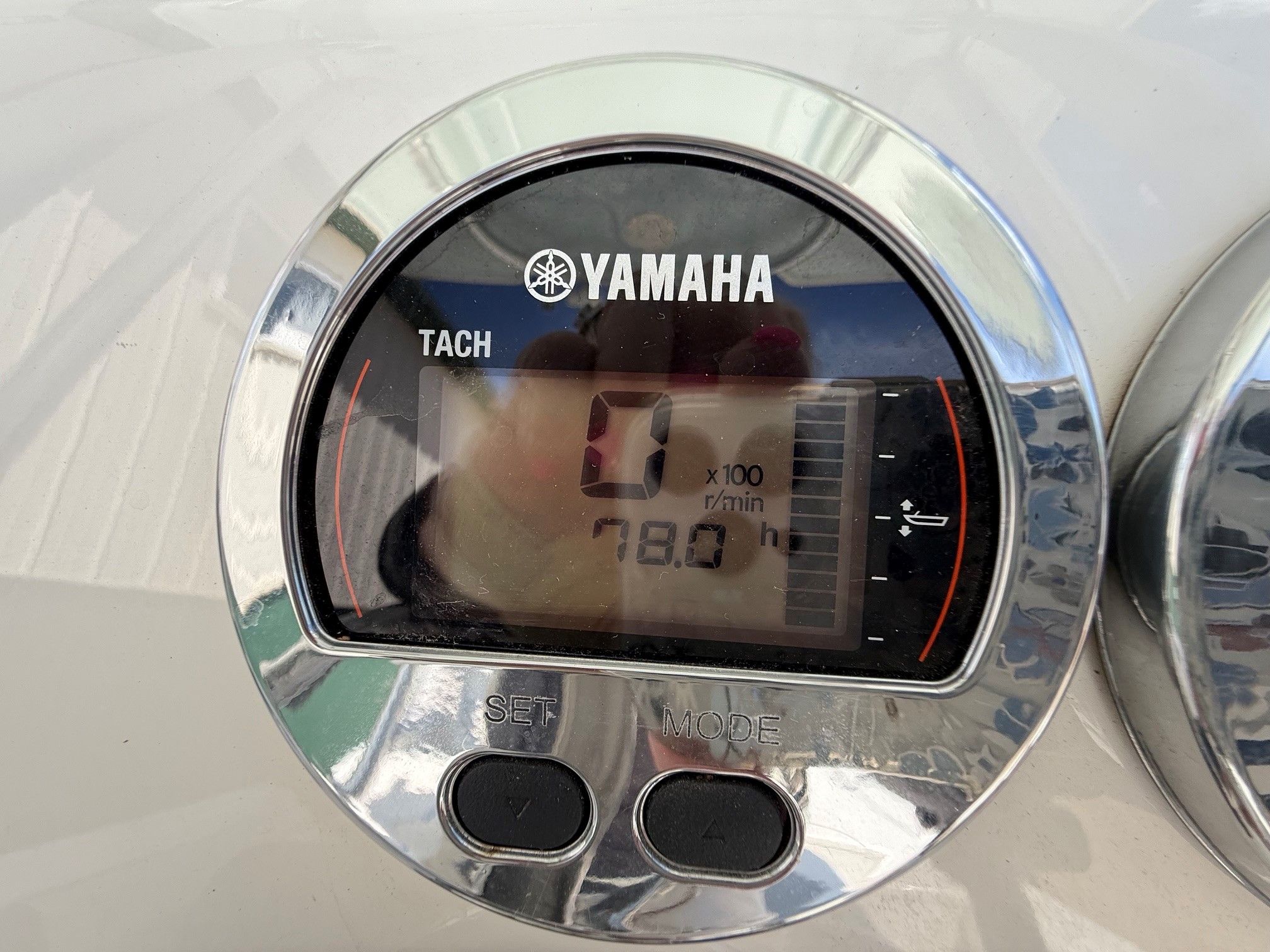 Yamaha tachometer on a Robalo 226 Cayman boat.