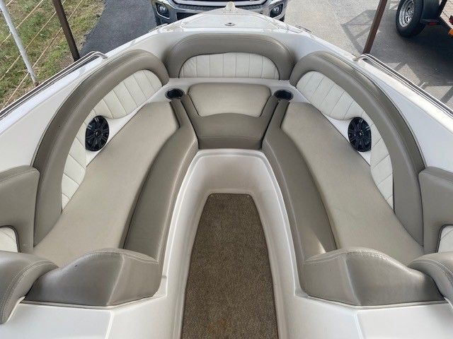 2009 Yamaha Boats 232 Limited S - 3