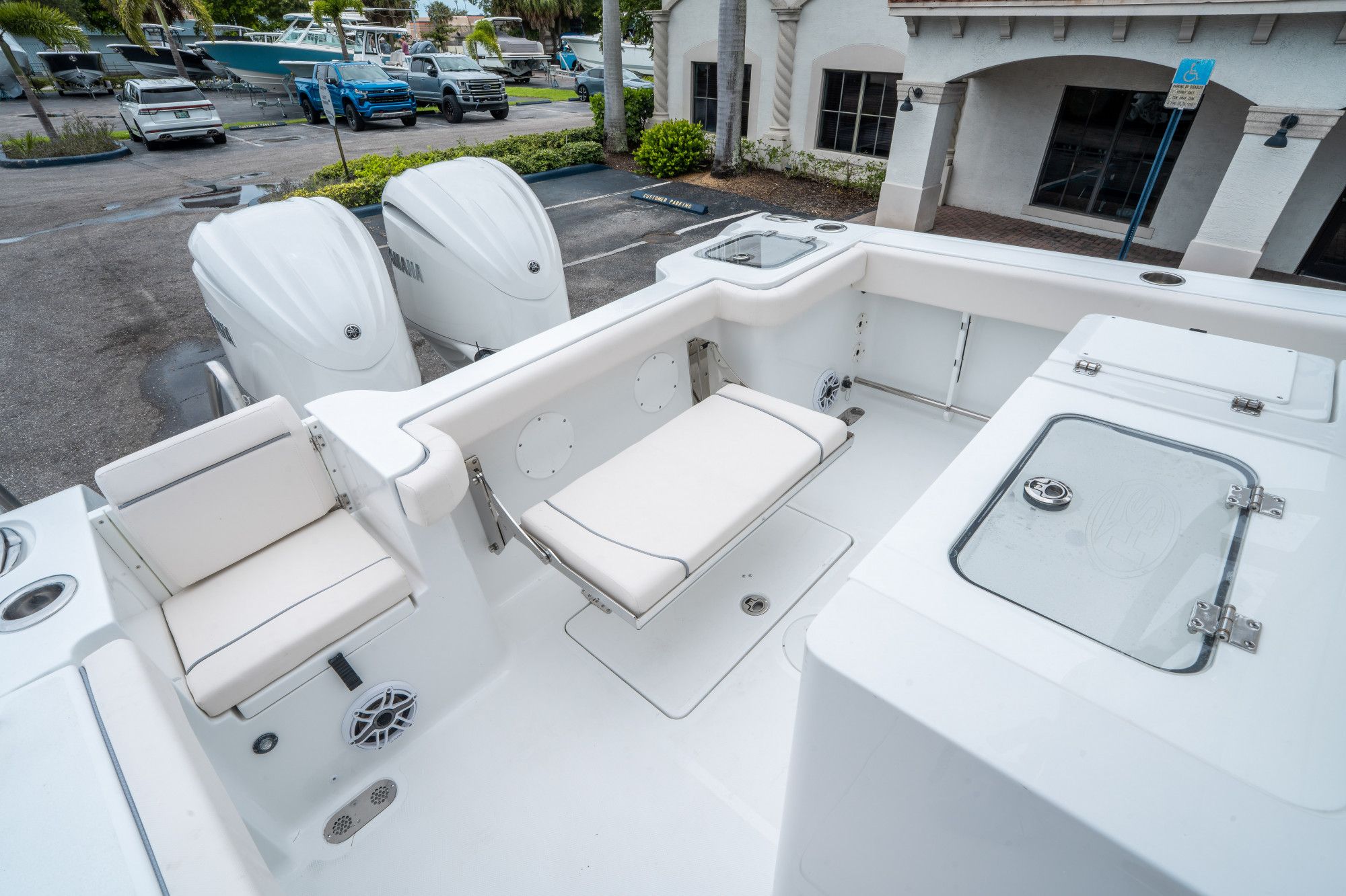 2026 Sea Hunt Gamefish 28 Forward Seating - 11