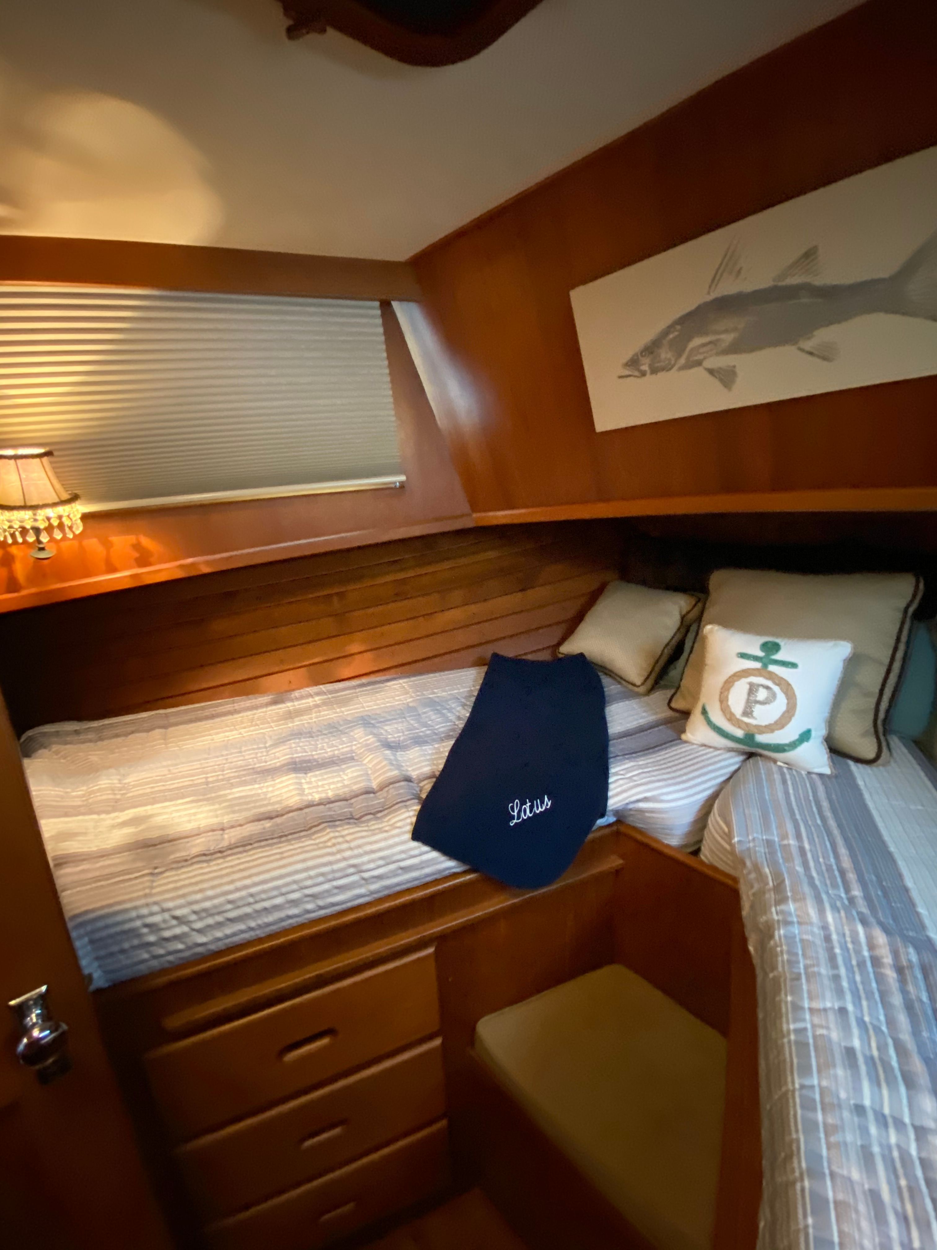 1983 Island Gypsy 44 Flush Deck - 61