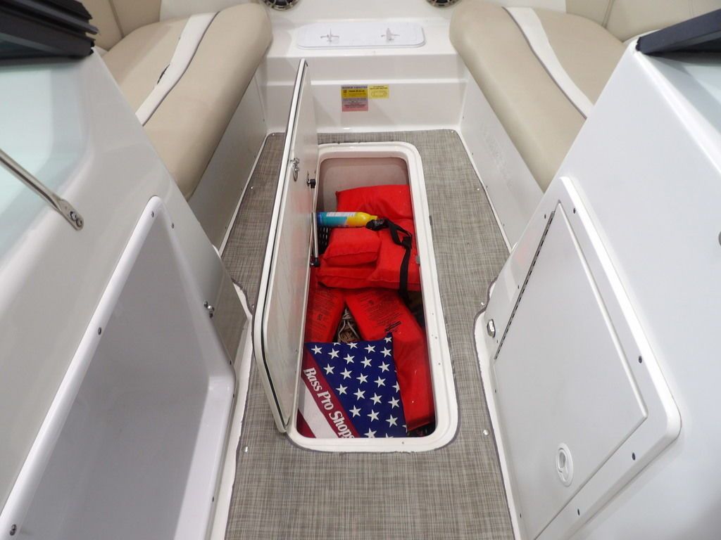 2018 NauticStar 203DC - 32