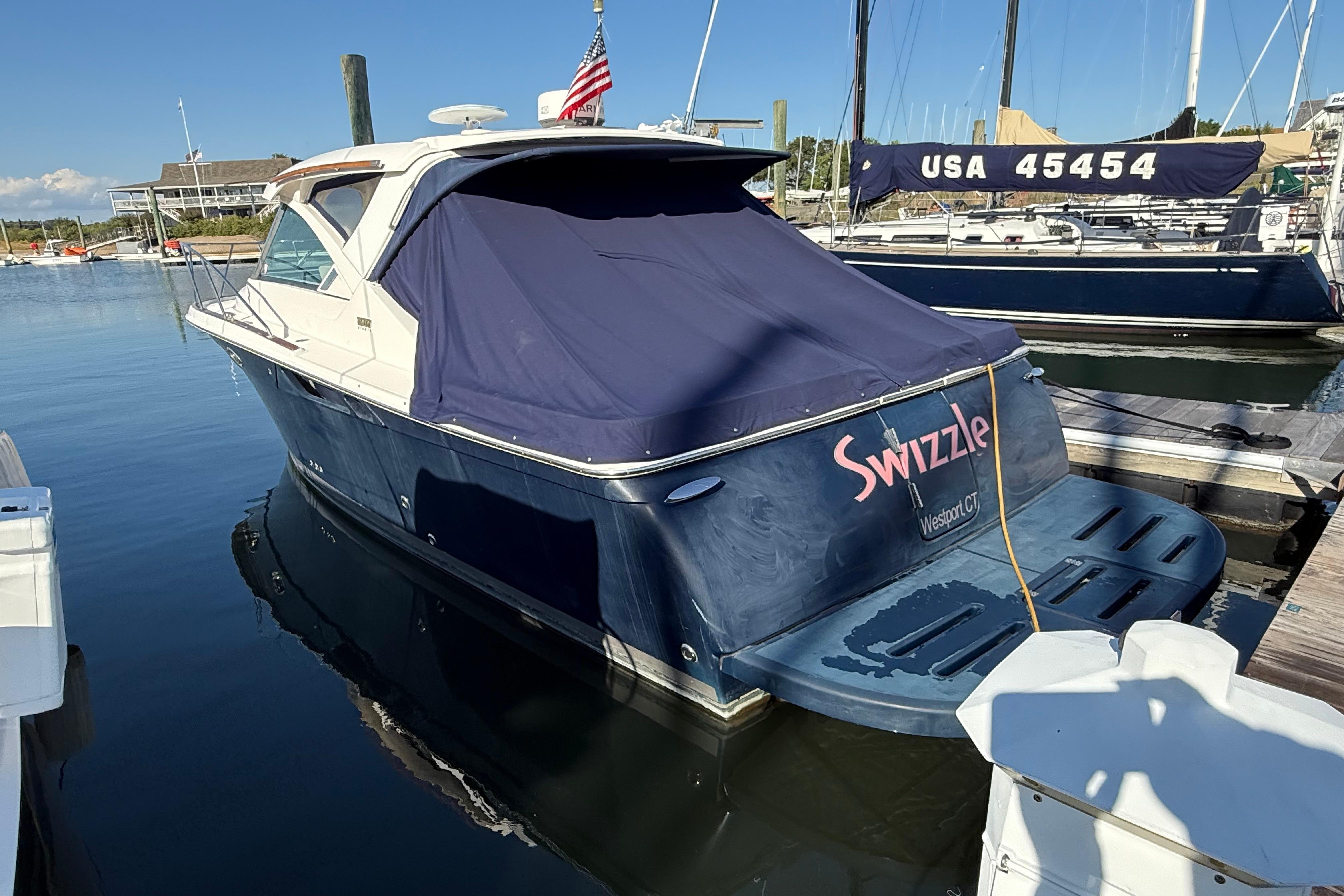 2012 Tiara Yachts 3100 Coronet