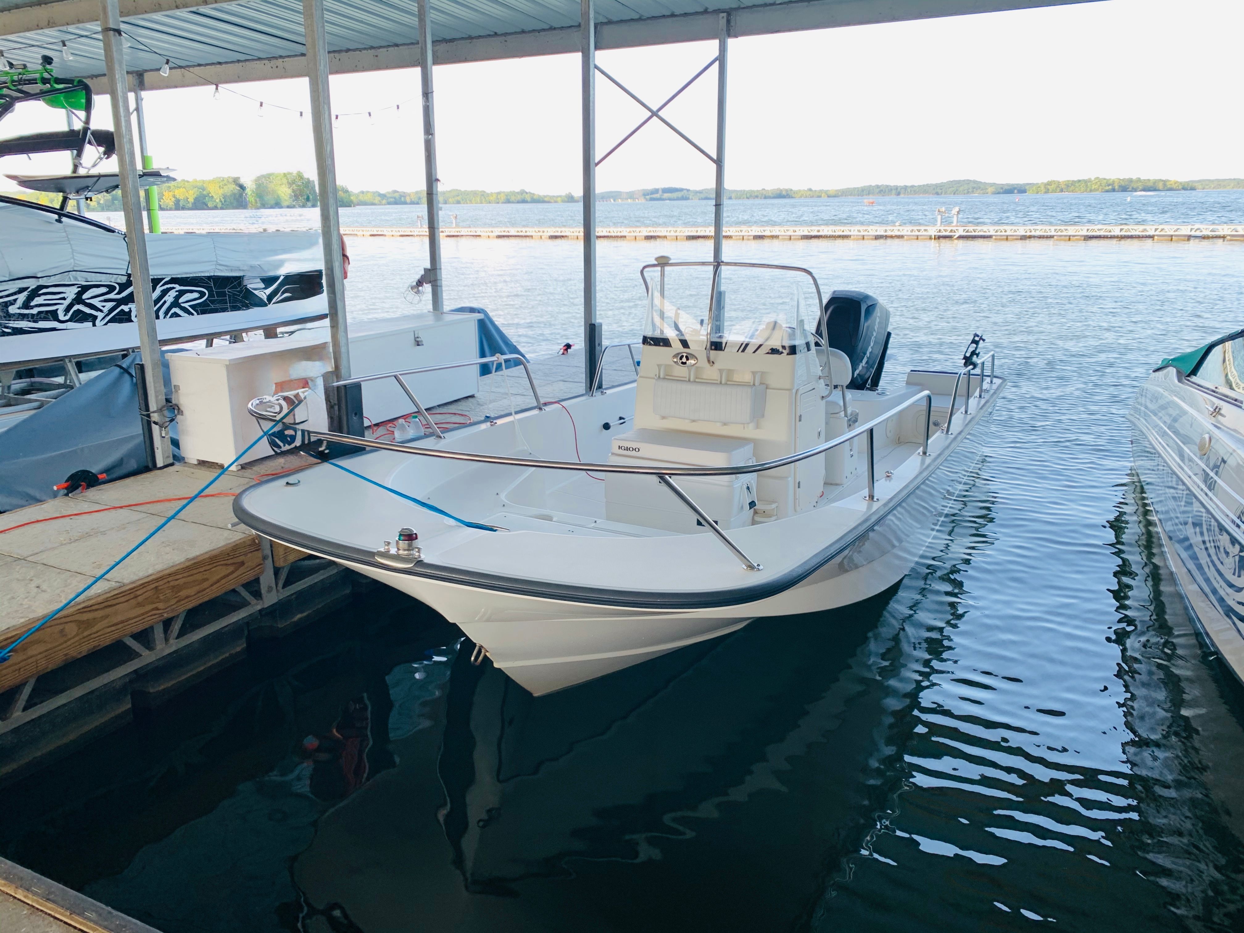 2007 Boston Whaler 190 Montauk