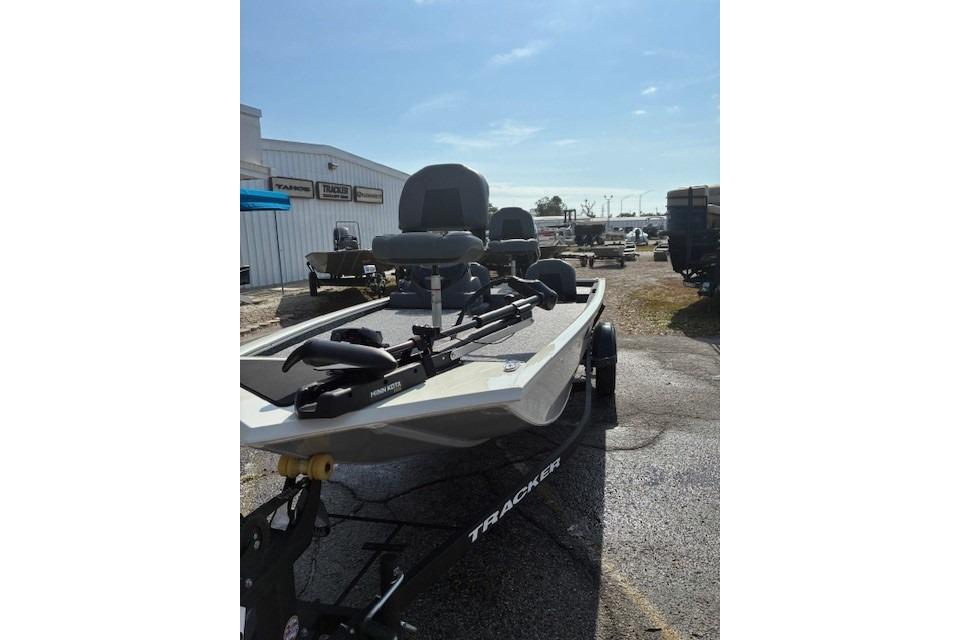 2026 Tracker Pro 170 boat on trailer in outdoor dealership lot.