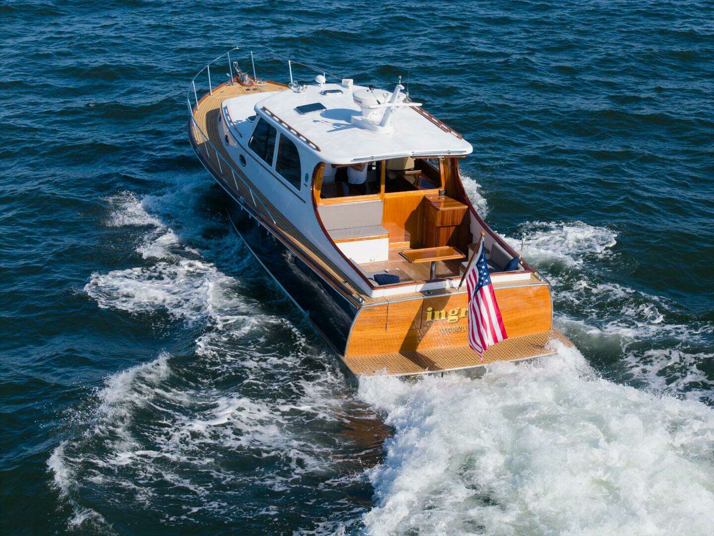 2007 Gorbon 40 - Image 4