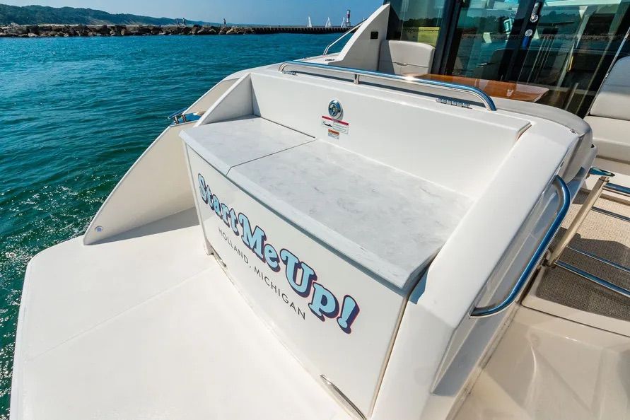 2023 Tiara Yachts C39 Coupe - 8