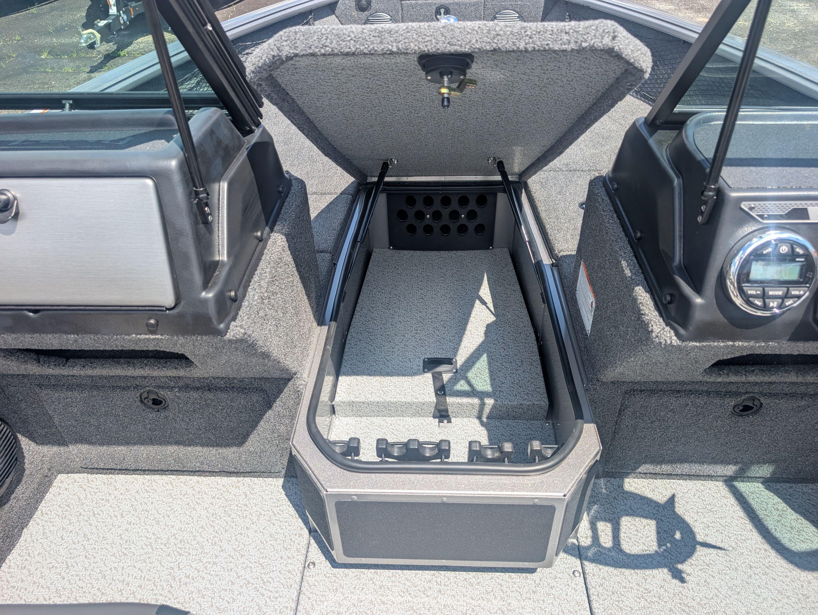 2026 Lund 2075 Impact XS Arctic White In stock waconda boats