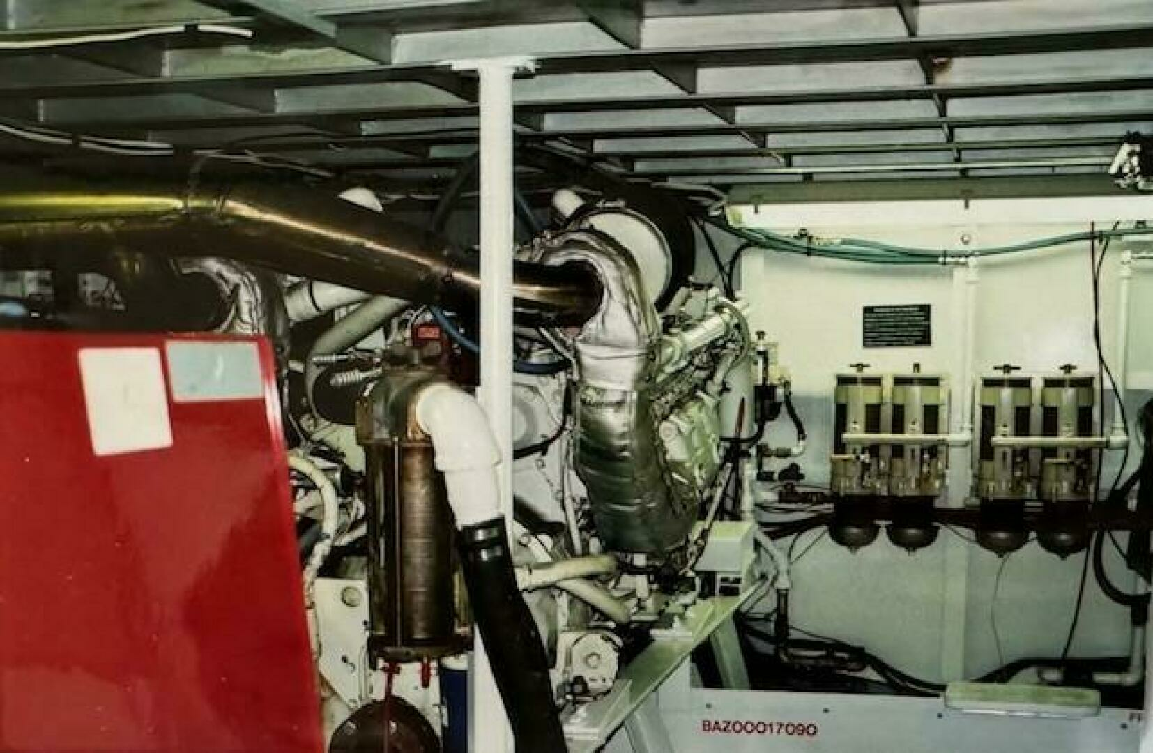 1990 Motor Yacht 70 Brata - Image 28