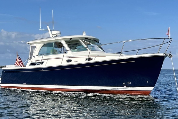 2018 Back Cove 32