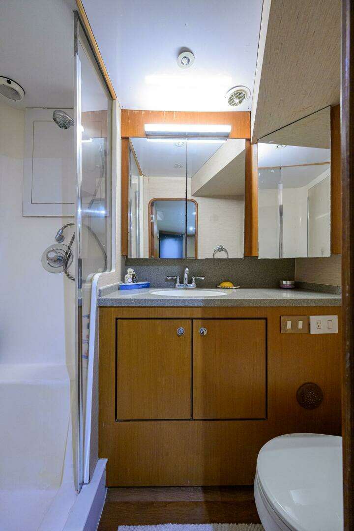 2001 Ocean Yachts 56 Super Sport - Image 64