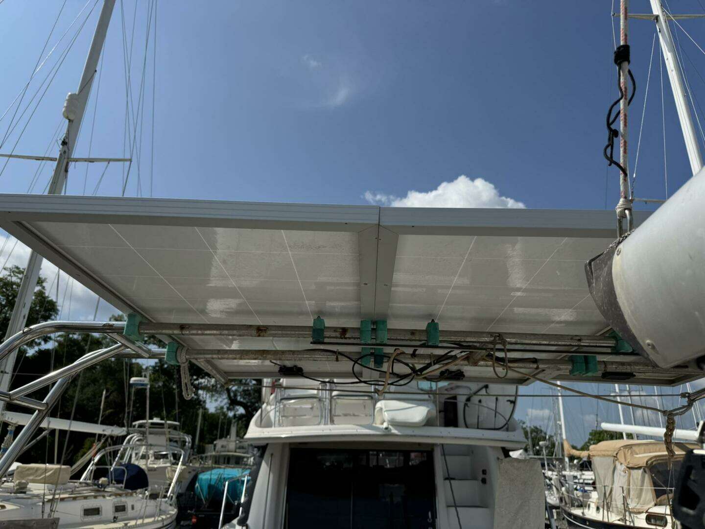 2009 RM Yachts RM1050 - Image 28