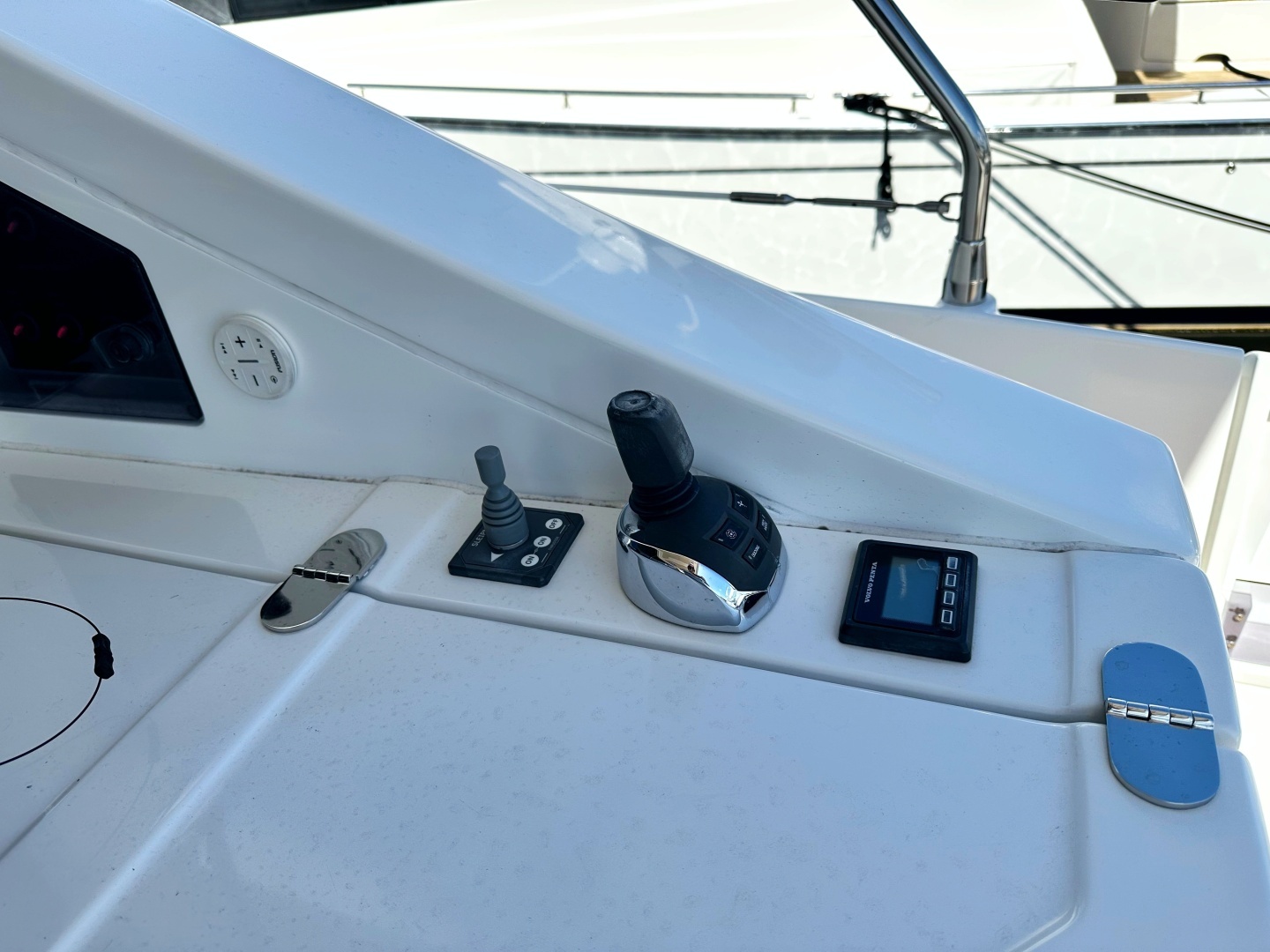 2015 Azimut 55S - Image 11