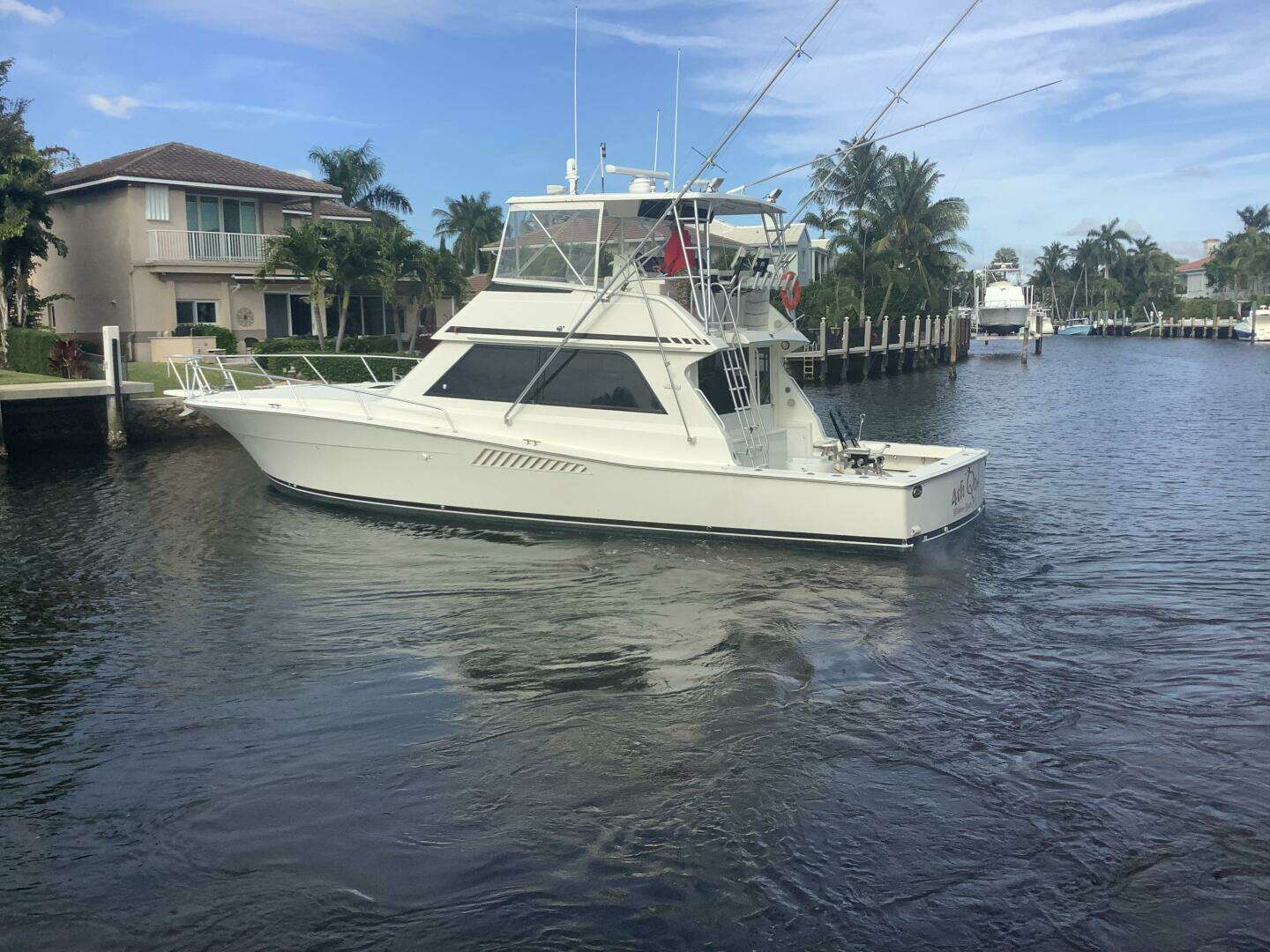 1994 Viking 50' Convertible Sportfish - Image 11