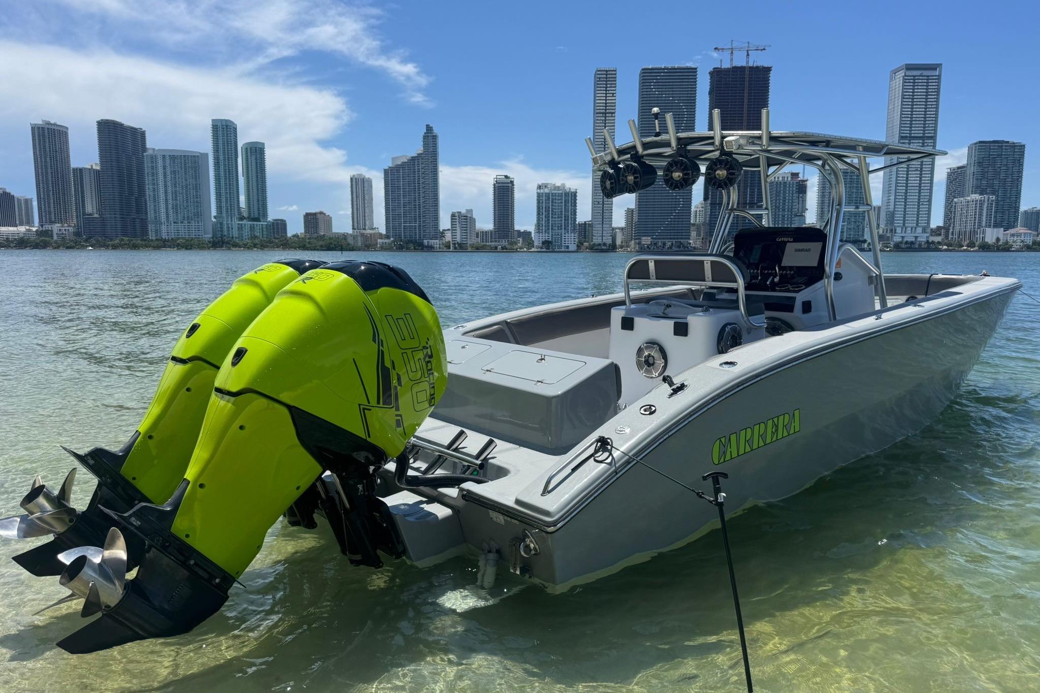 2005 Carrera Boats 32