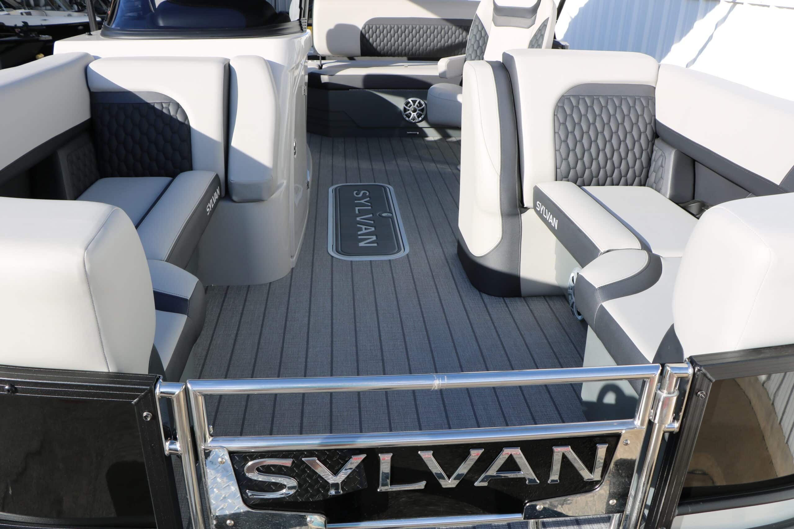 2026 Sylvan L3 DLZ Tri Toon - 34