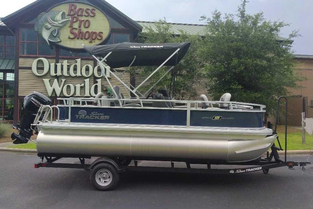 2026 Sun Tracker Bass Buggy 18 DLX
