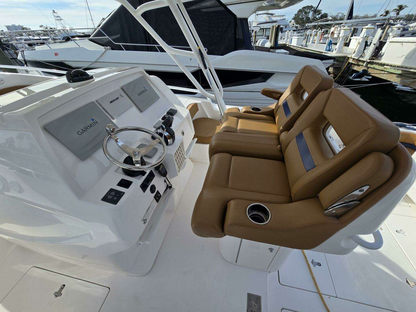 2018 Intrepid 375 Walkaround - Image 17