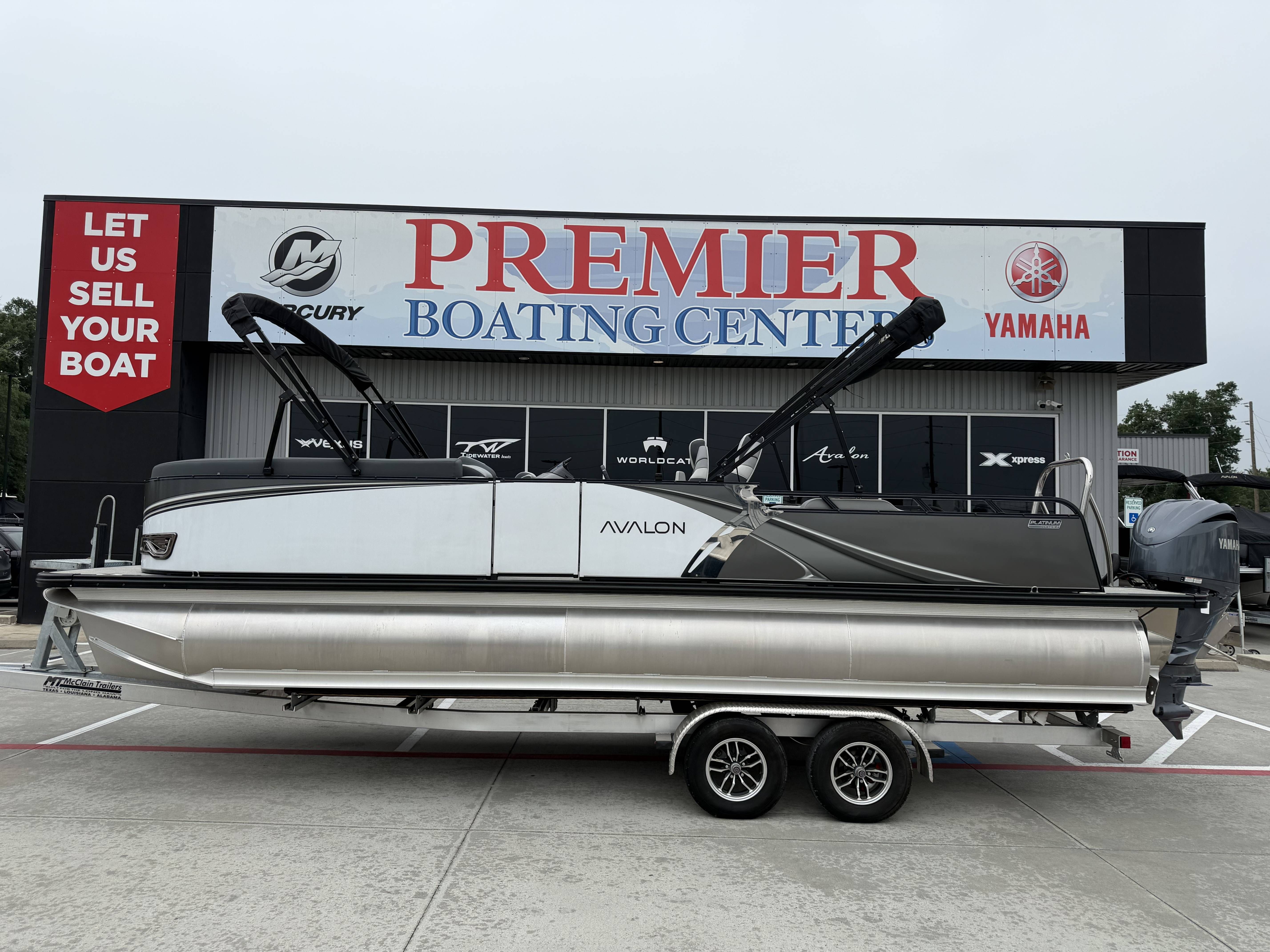 2025 Avalon LSZ Versatile Rear Bench - 25'