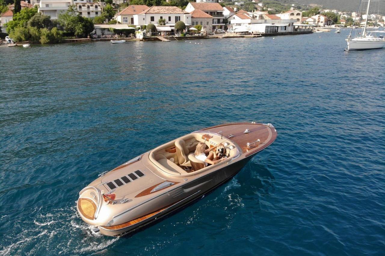 2011 Yuka Yacht 580 Speedster