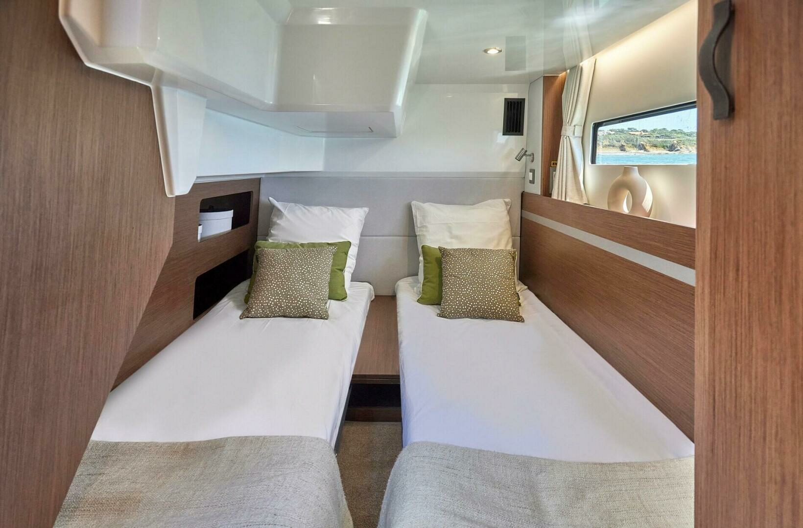 2025 Beneteau Antares 12 - Image 20