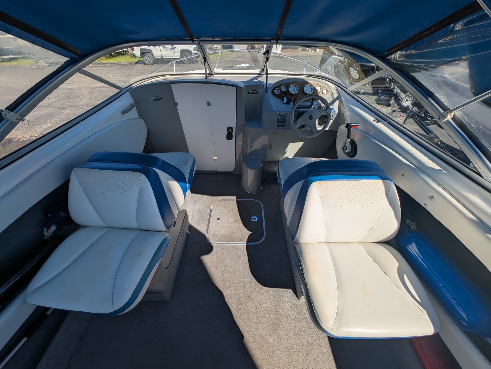 2006 Bayliner Capri Cuddy - 6