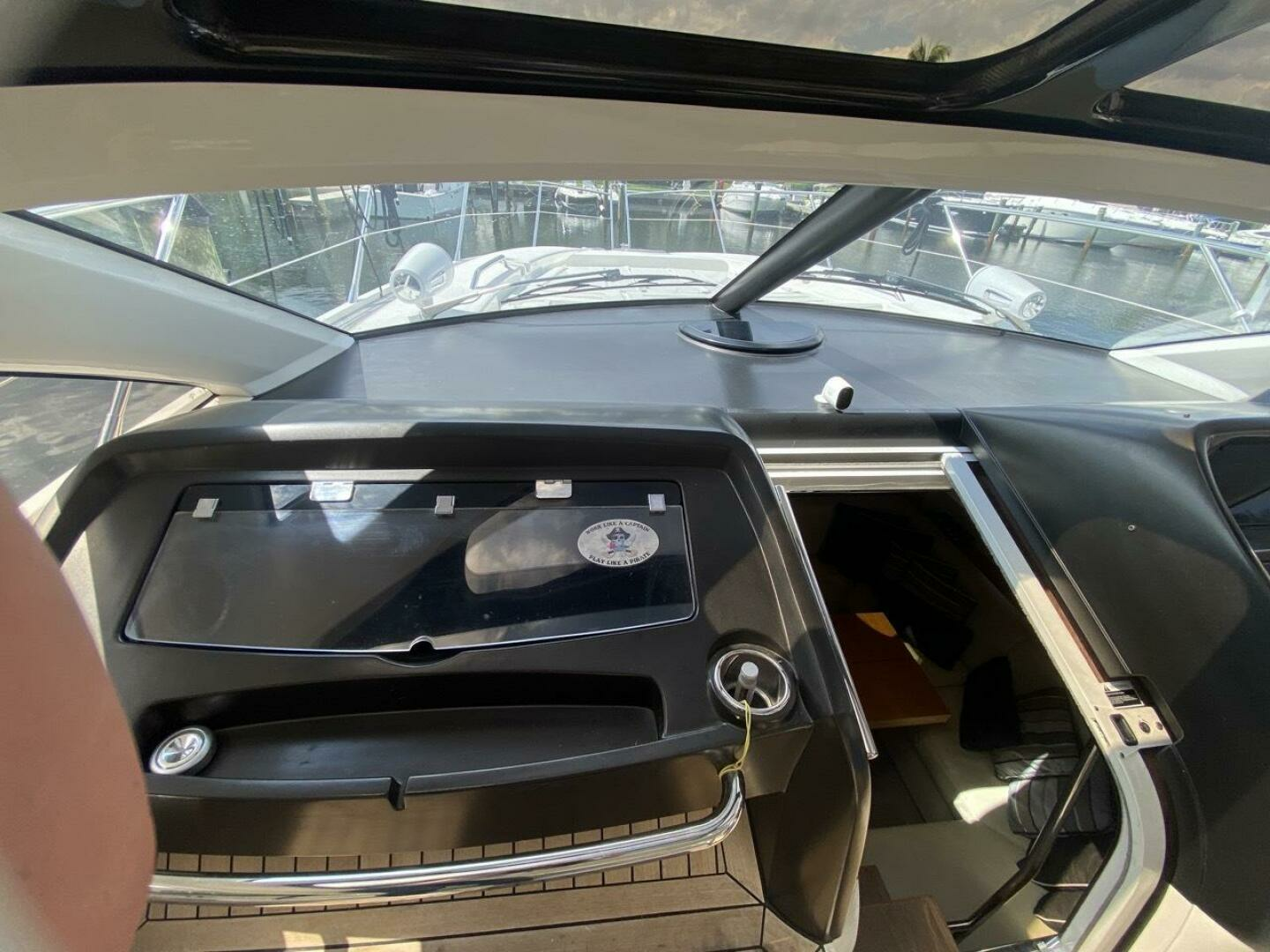 2014 Sunseeker 48 Portofino XPS - Image 29